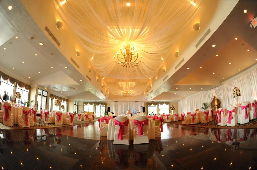 Resort At Longboat Key Club Exterior photo